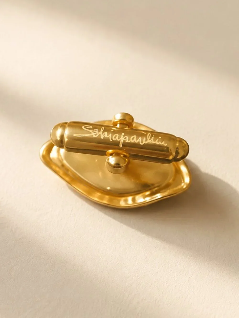 ✨ Gold Surrealist Eye Cufflink Statement Jewelry - Vintage Style